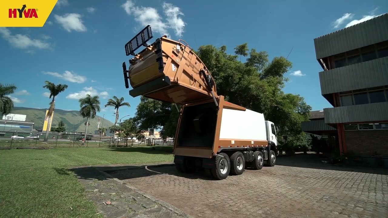 Rear Loader Heavy Duty Brutus from USIMECA