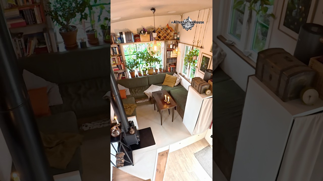 Young couple is living 7 years in their gorgeous tiny house