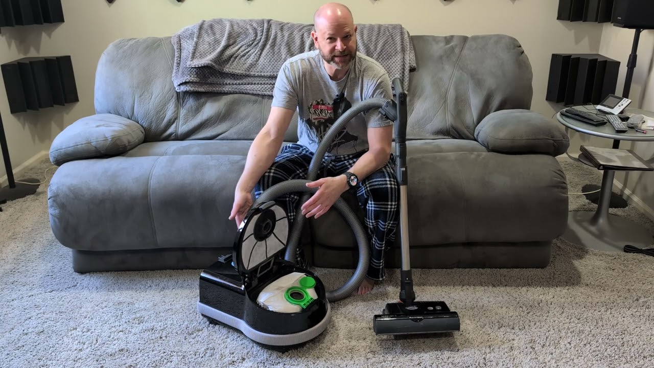 Sebo D4 Vacuum Cleaner 3 year update