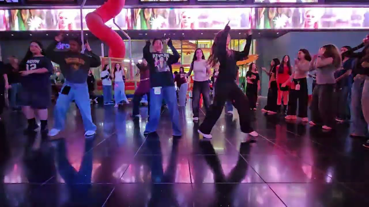 אירוע קיי-פופ ישראל רחבת ריקודים פתוחה Random Dance יס פלאנט ראשל