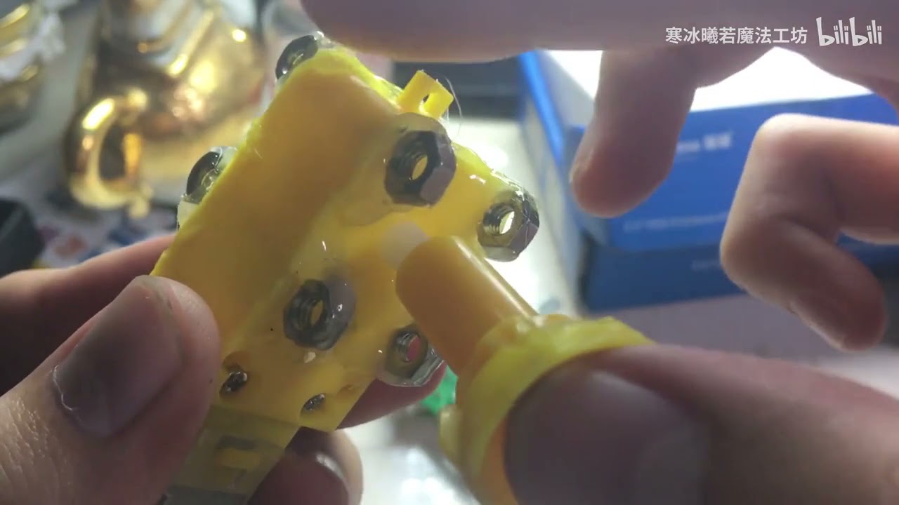 Hand made dynamoelectric zooming machine