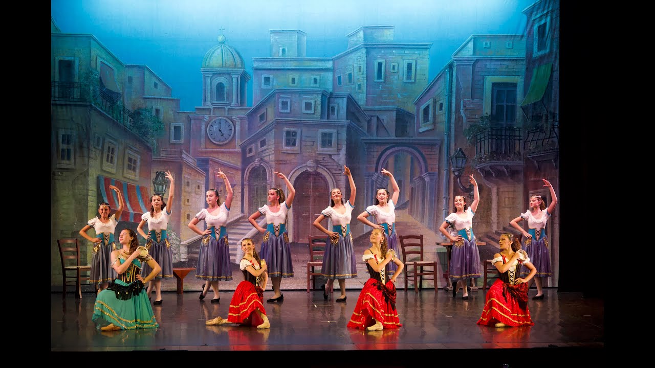 LA ESMERALDA BALLETTO - 