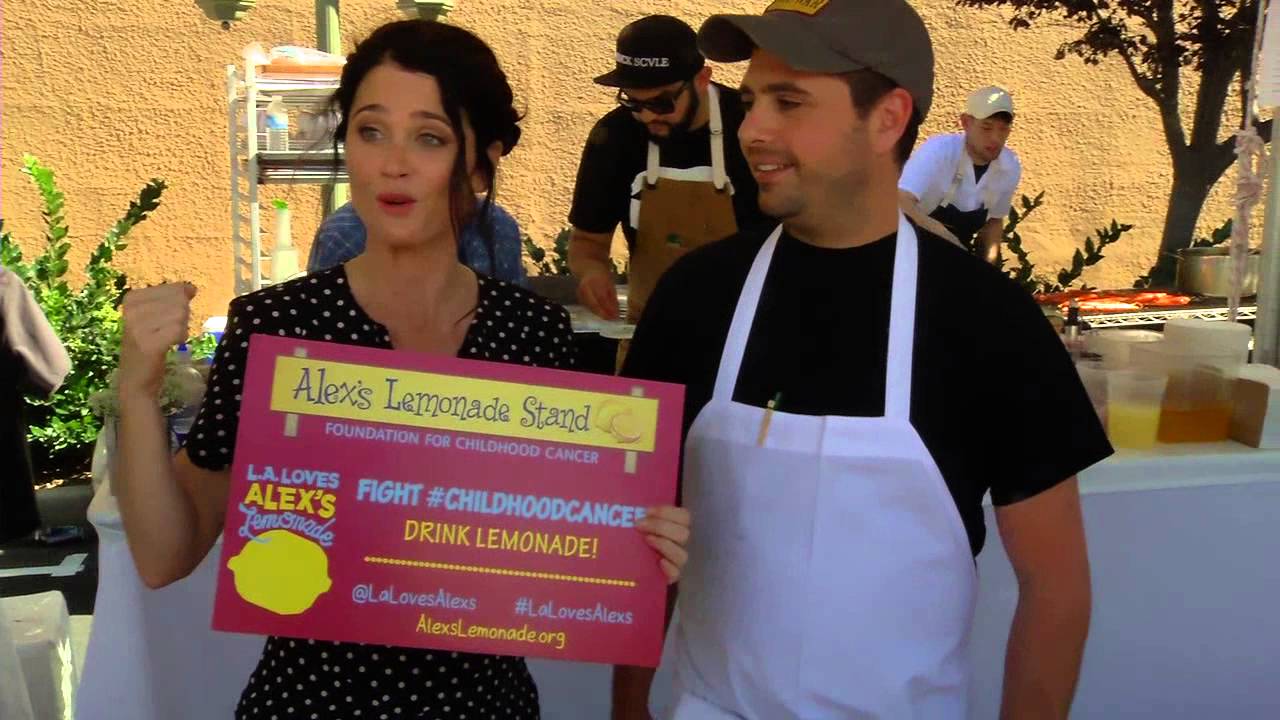 Robin Tunney & Chef Jon Shook Support Alex's Lemonade Stand Foundation