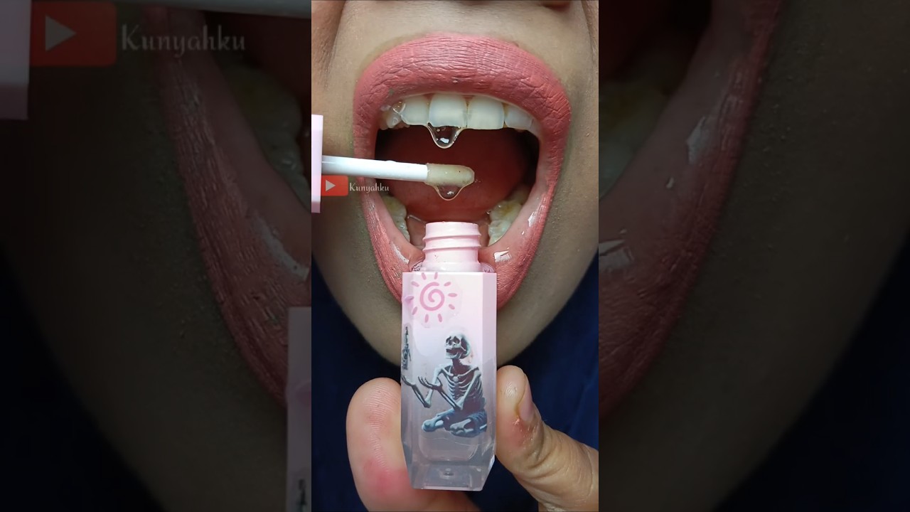 ASMR Anomaly Pot Hotspot Peach Essential Oil Lips Truns into Sweet Candy Juice #short #shorts 1440
