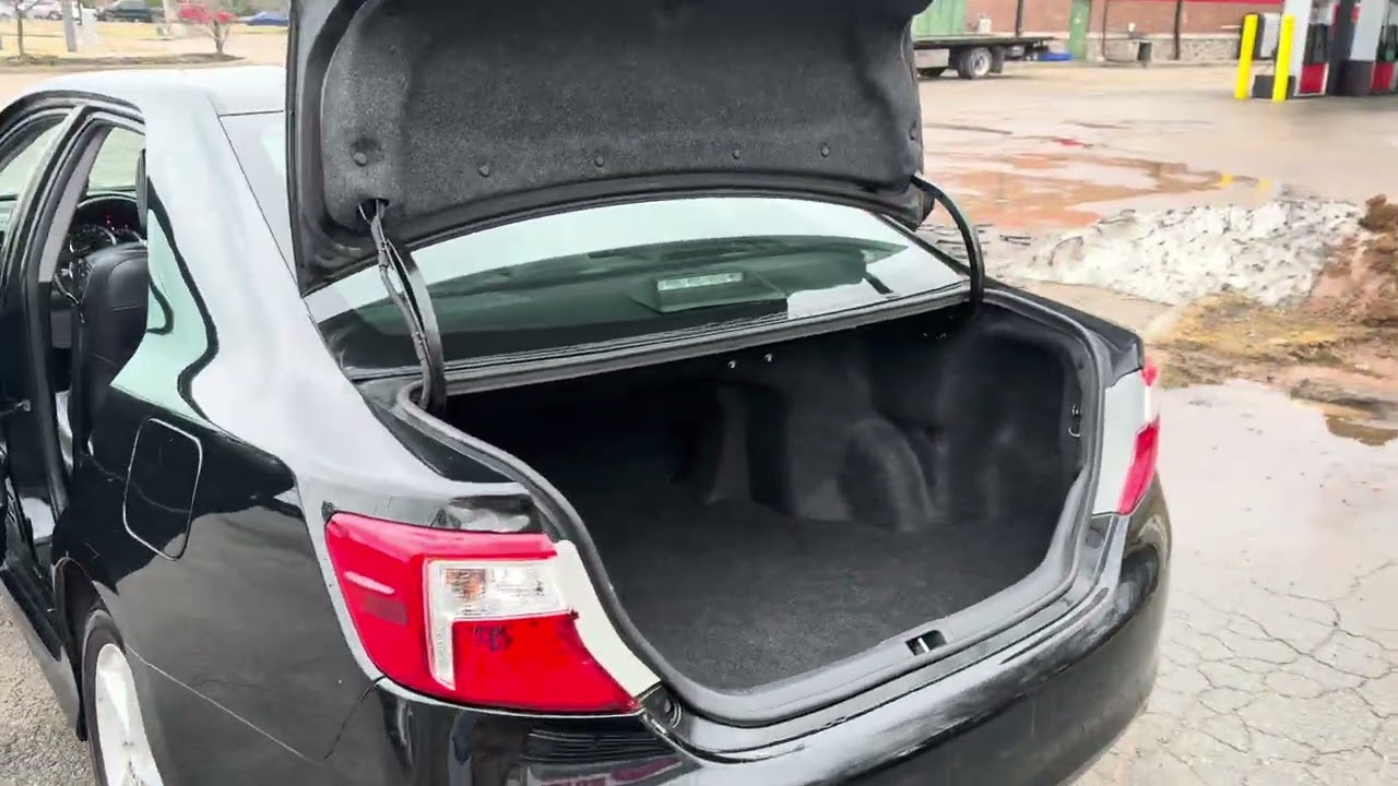 2014 Toyota Camry SE