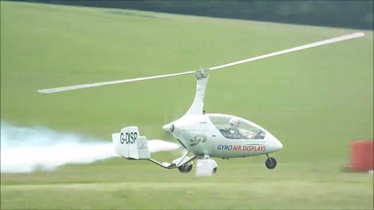 Calidus autogyro display - Midlands Air Festival 2025