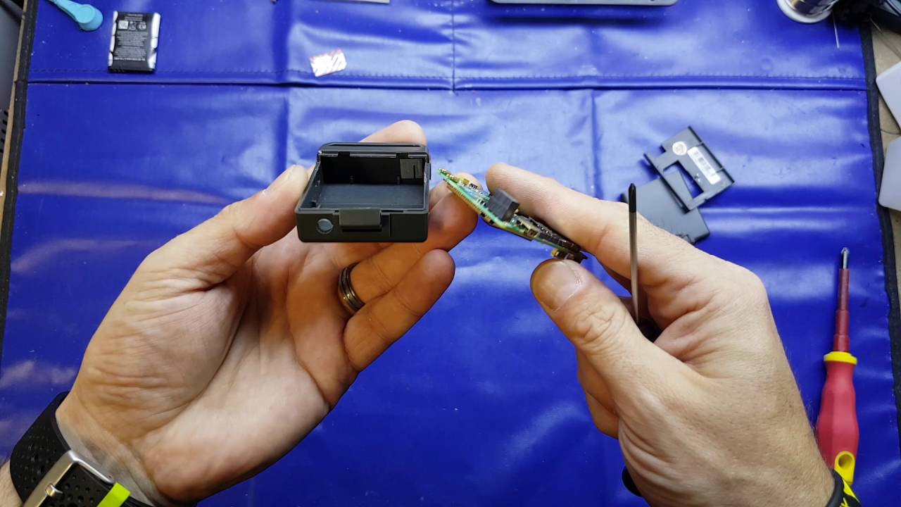 GPS tracker overview and teardown