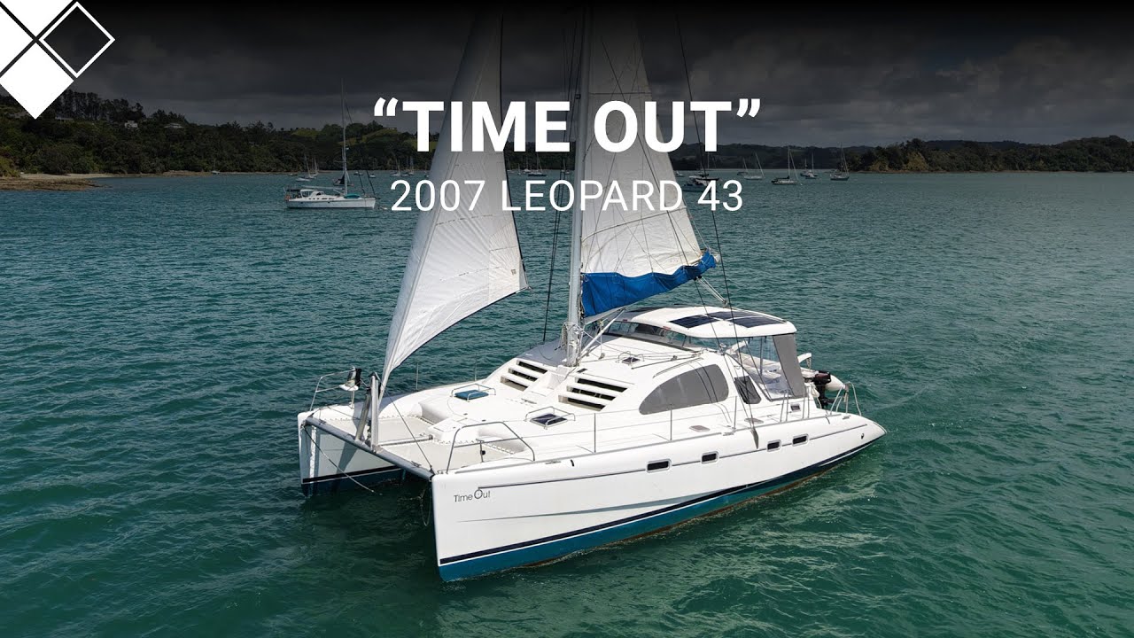 Яхта Leopard 43 