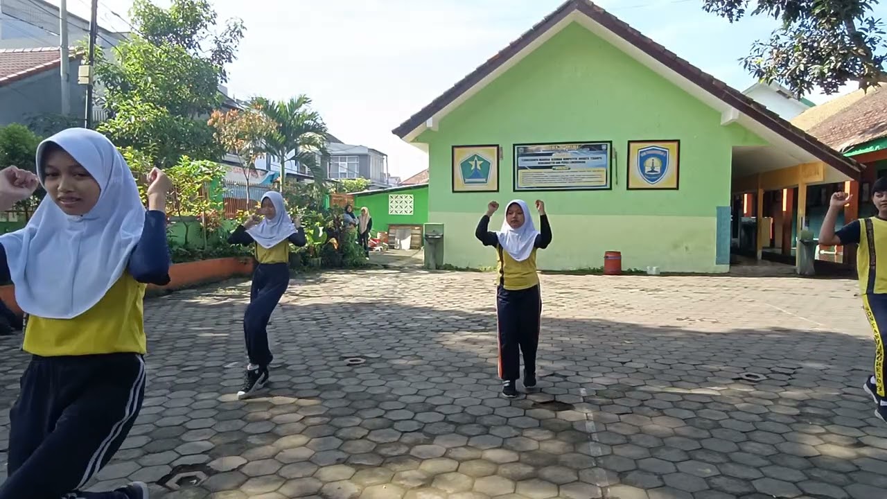 Senam Kreasi Kelas 6 SDN Tanjungrejo 3 2026 Kelompok 1
