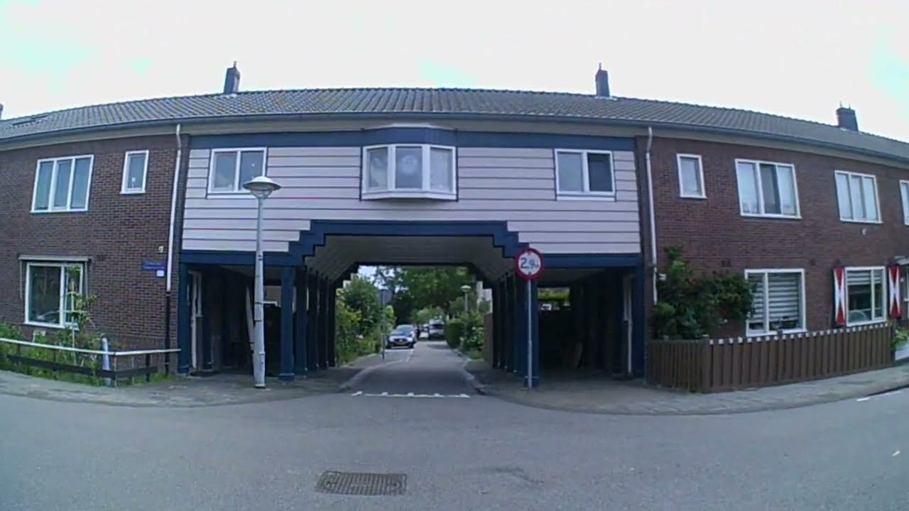Cycling in Amsterdam (77): Tuindorp Oostzaan / Sterrenbuurt