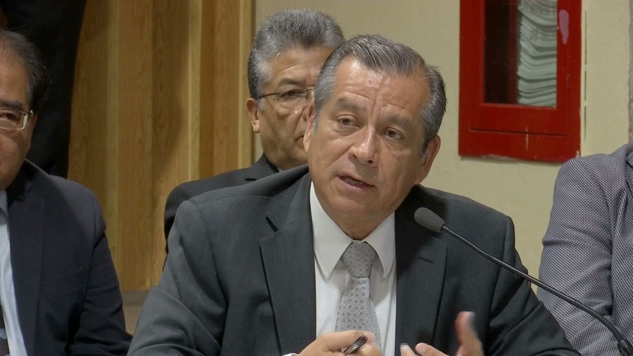 Estudios de la UPAV tienen validez oficial: Enrique Pérez