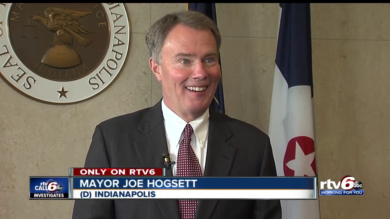 Man sues City of Indianapolis after police K9 bites him