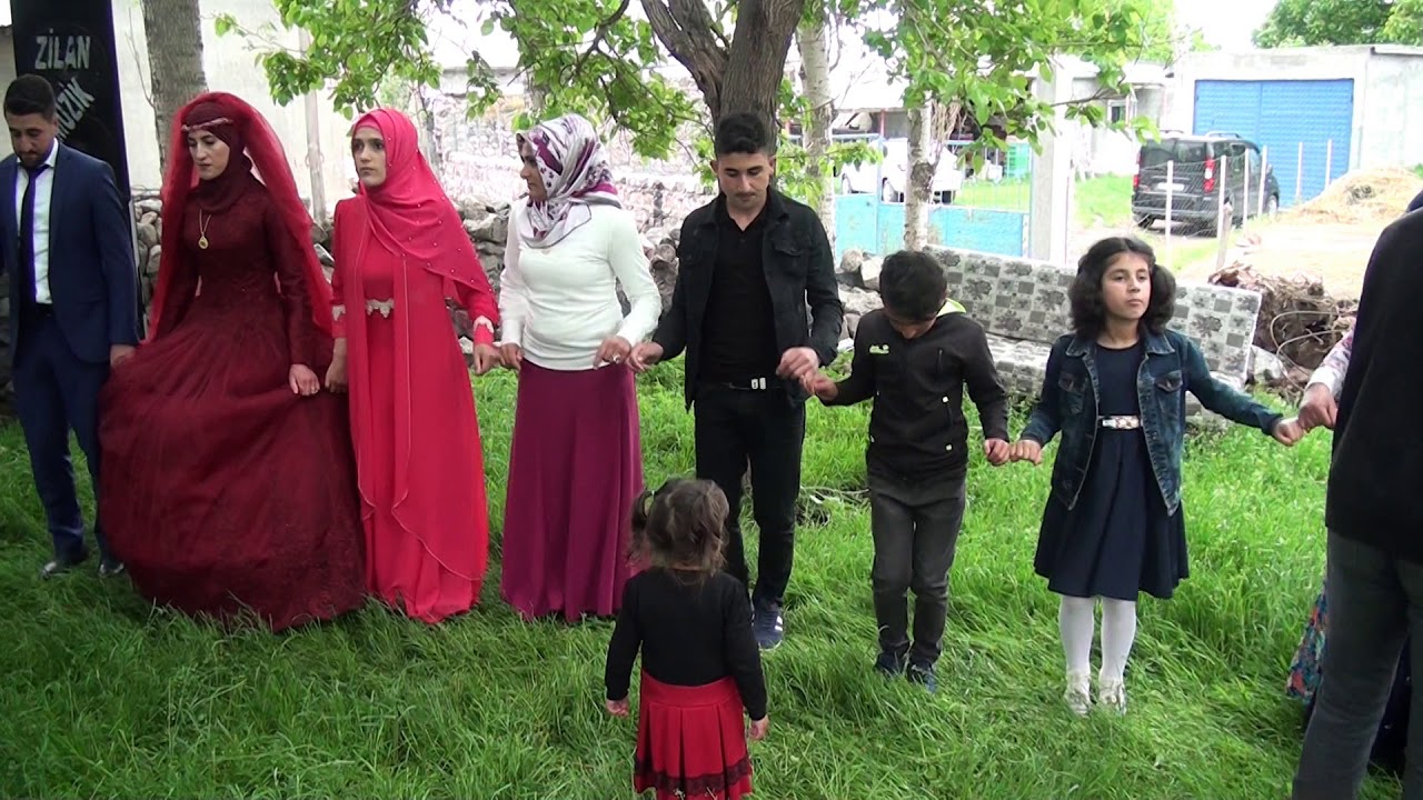 ZİLAN MÜZİK YEPYENİ 2018 KAĞIZMAN GÜNİNDİ KÖYÜ BOMBA GİBİ BİR DÜĞÜN...