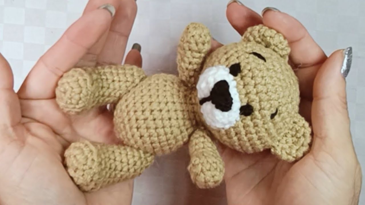 PEQUEÑO OSITO AMIGURUMI TEJIDO A CROCHET, 1ra PARTE 💞