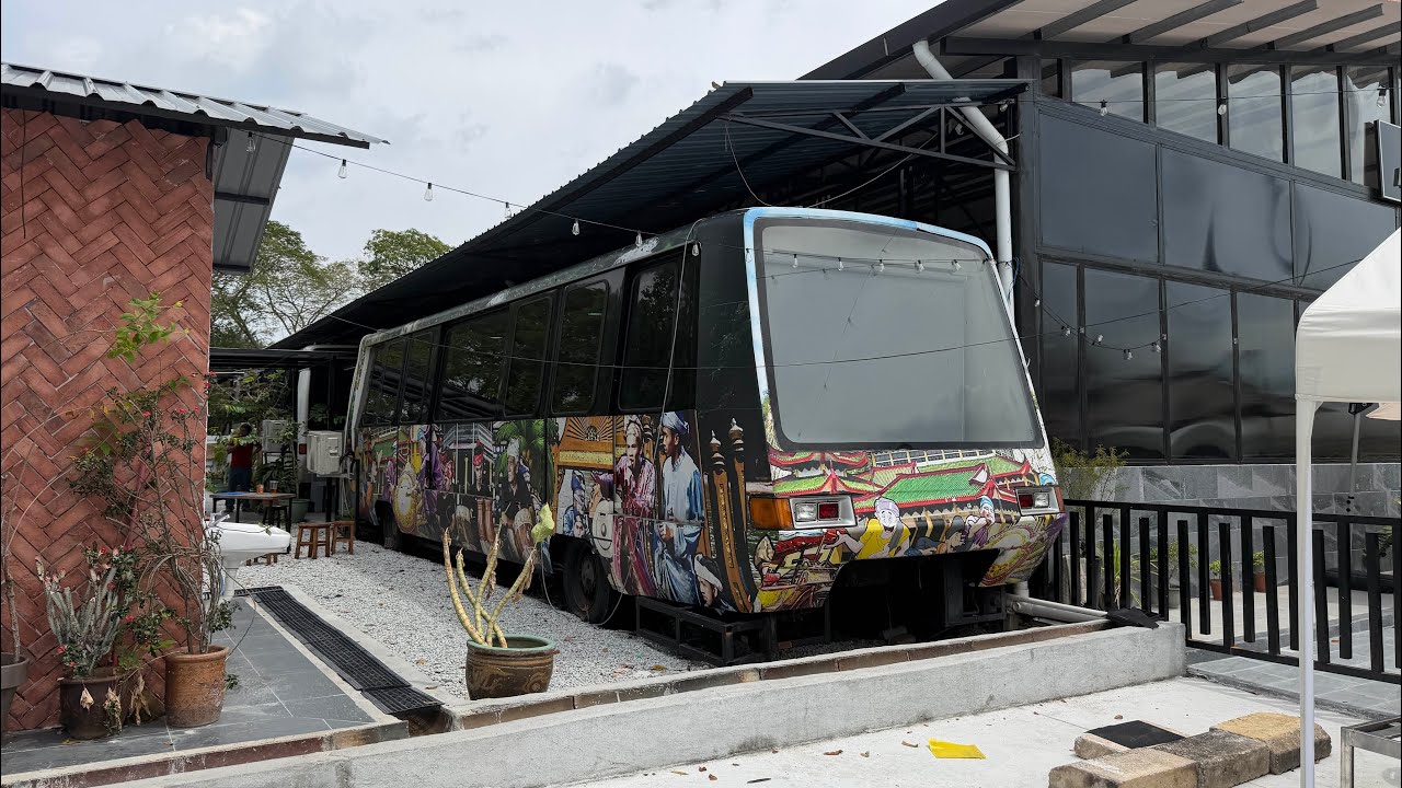 [Krem Arq] KLIA Aerotrain Bombardier Innovia APM 100 C801 walkthrough + C801 set 102 lift down.