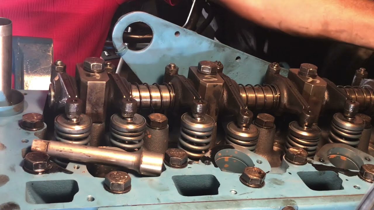 Shadrack’s truck - DT466 inframe
