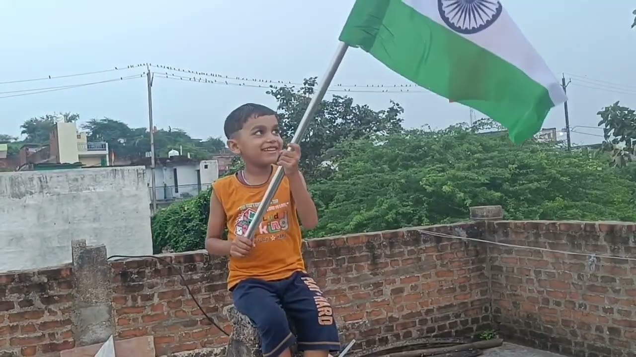 Aaj ki video 15 August ke jhande per Rahane wali