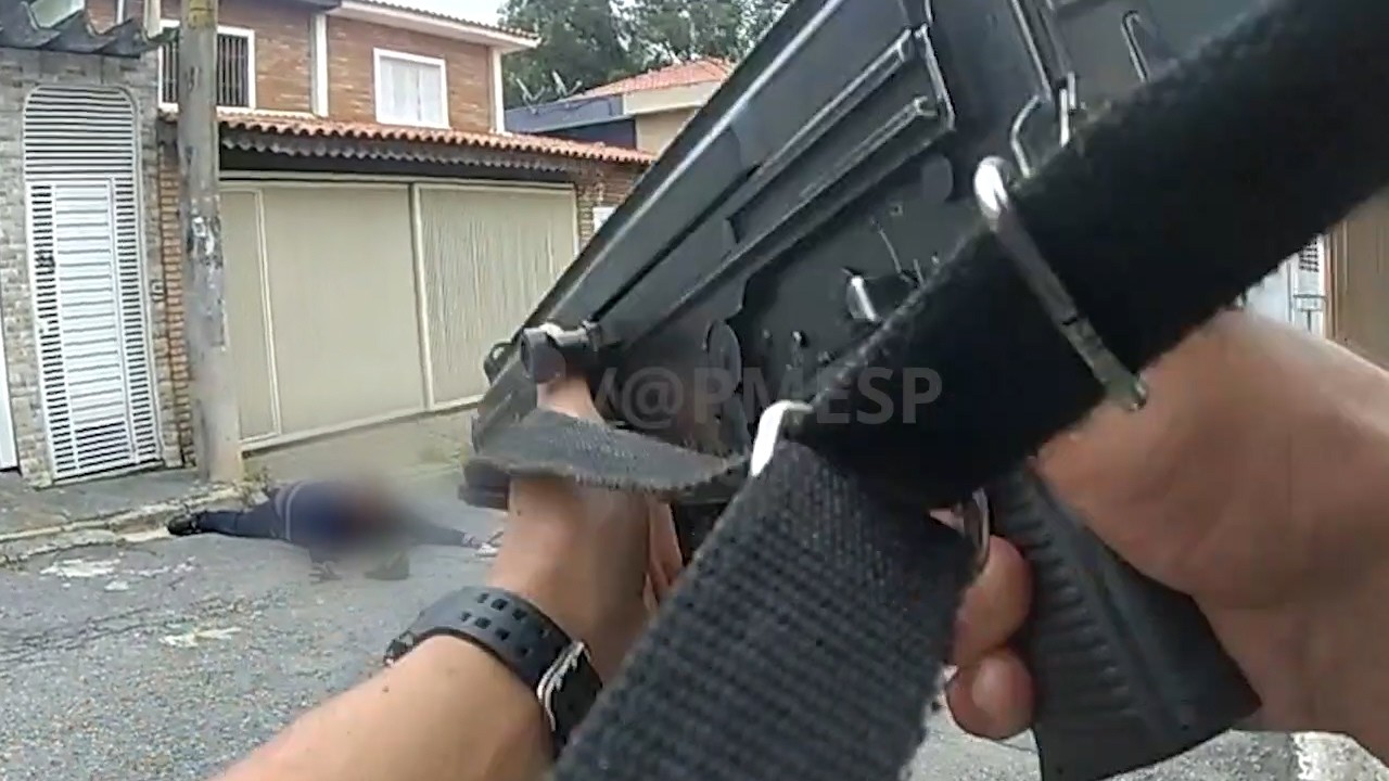 Criminoso que praticou feminicidio tenta fugir da PM - Diretor Elias Junior