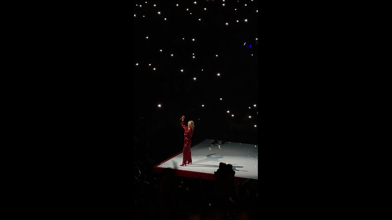 Kylie Minogue - Hold On To Now | live in 高雄巨蛋 Kaohsiung Arena Taiwan 15/03/2025