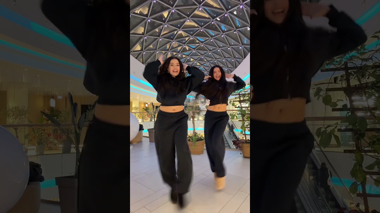 I found another crush🤟🏼👽 #dance