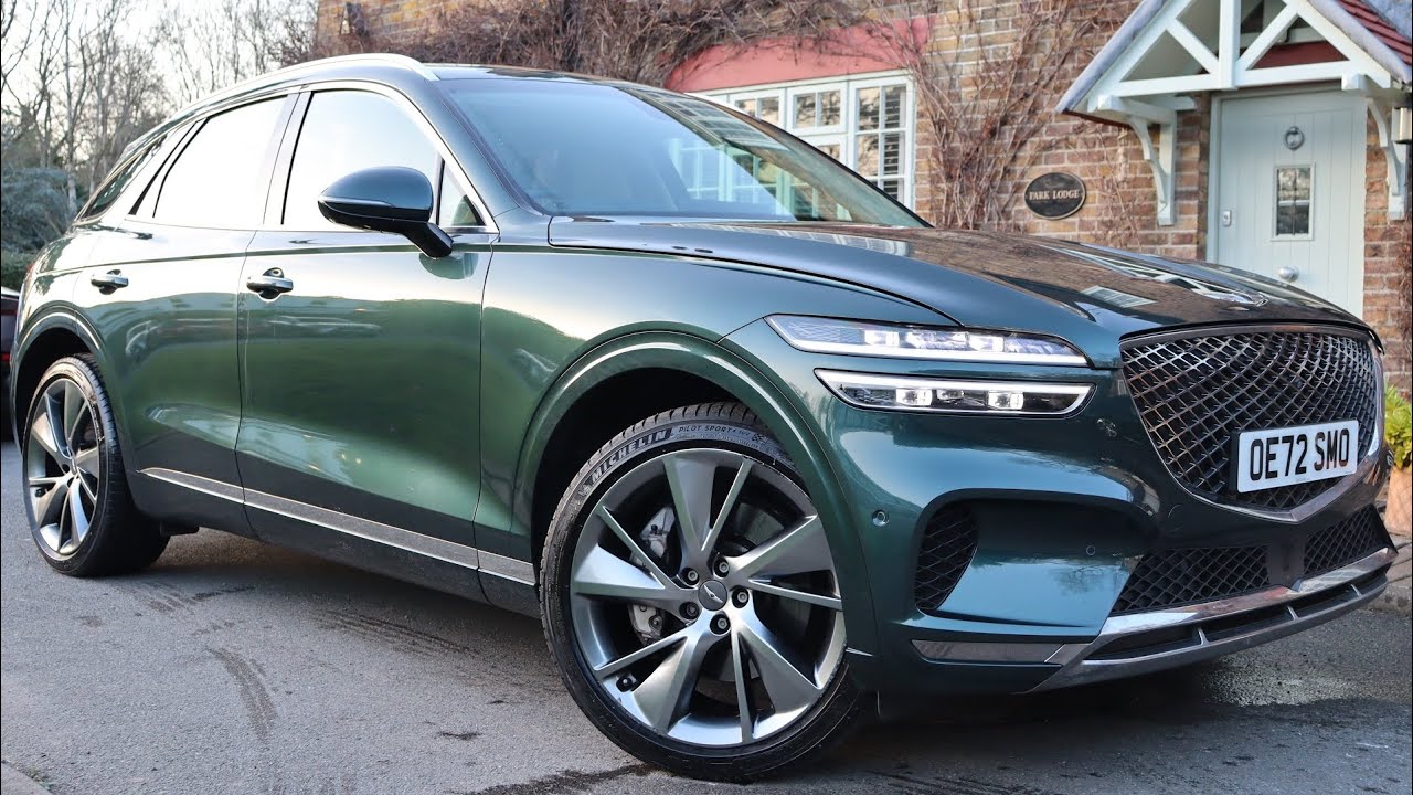 Genesis GV70 2.2D Luxury 4WD 2022 года выпуска (цвет &laquo;Кардиффский зеленый&raquo;) | (Обзор)