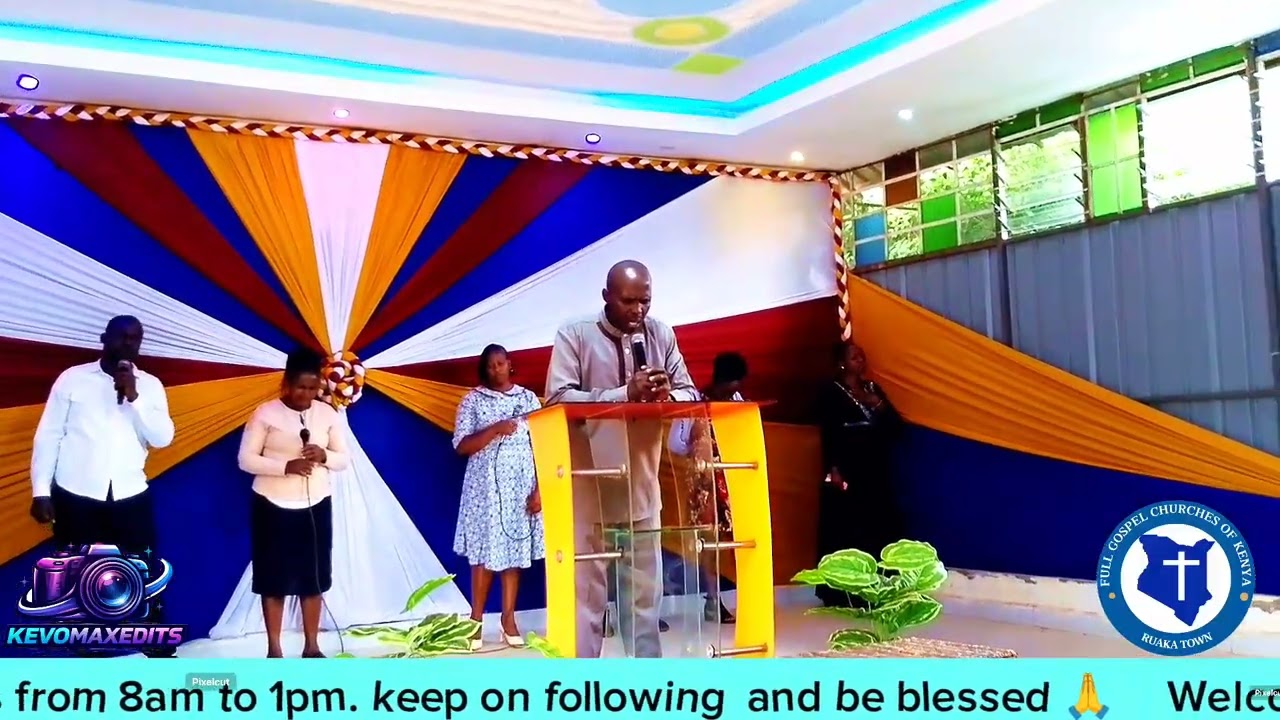 Offertory session led by pastor Zack together with the praise team