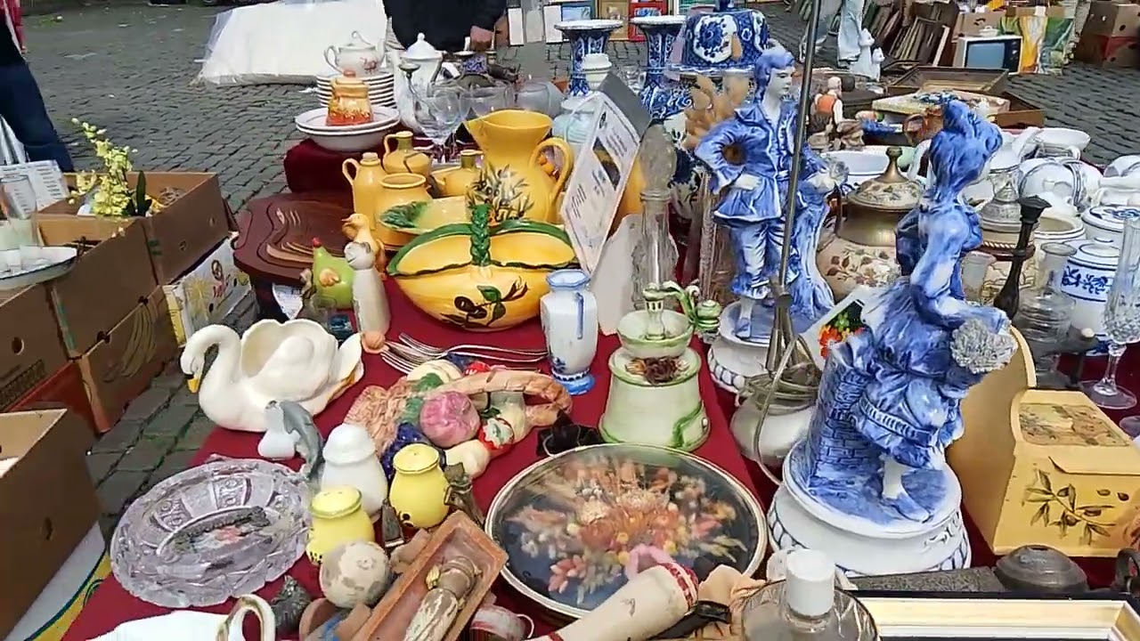 Антикварный рынок в центре Брюсселя! antique brocante Brussel!