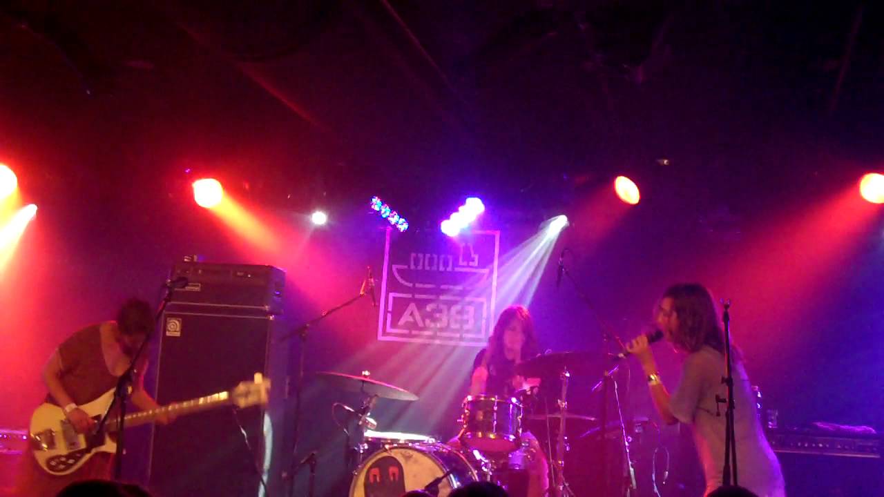 Warpaint - Chic U NEW SONG live @ A38 2012 HD