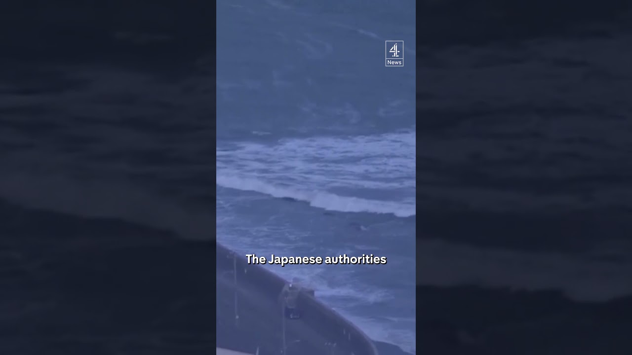 Tsunami warnings in Japan after 7.5 magnitude earthquake