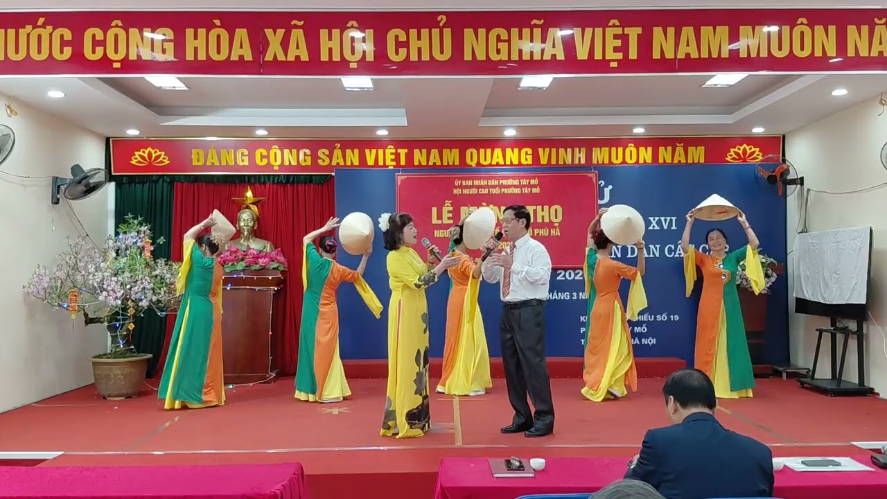 Song ca: Huy Khoái - Thu Phương  với nhạc phẩm Một Khúc dân ca - Một câu quan họ.