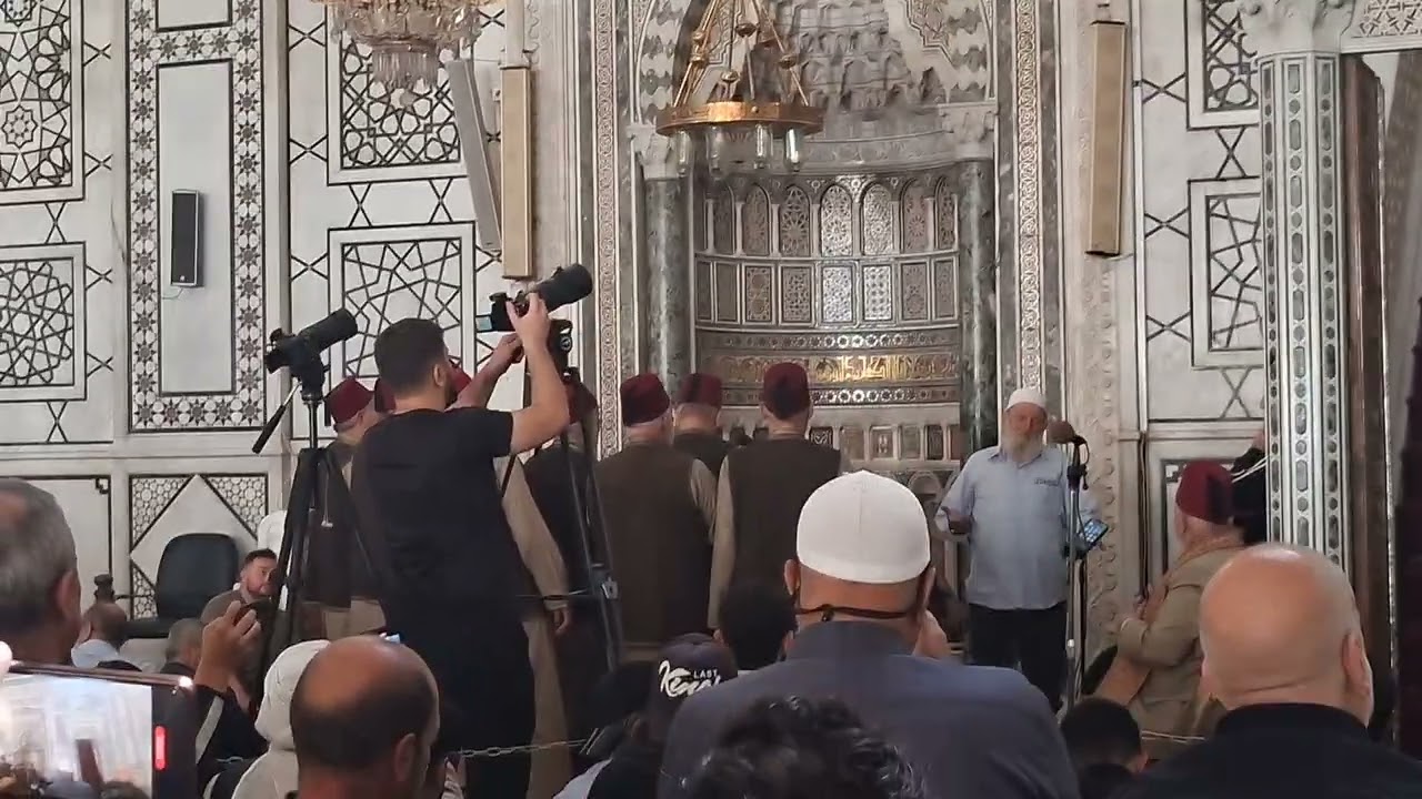 أذان الجمعة من الجامع الأموي في دمشق