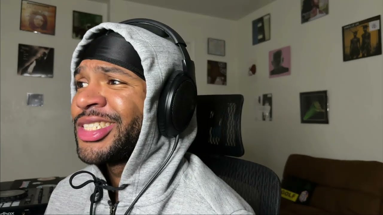 Try Not To Laugh Gym Edition Part 1 (EPIC GYM FAILS!)