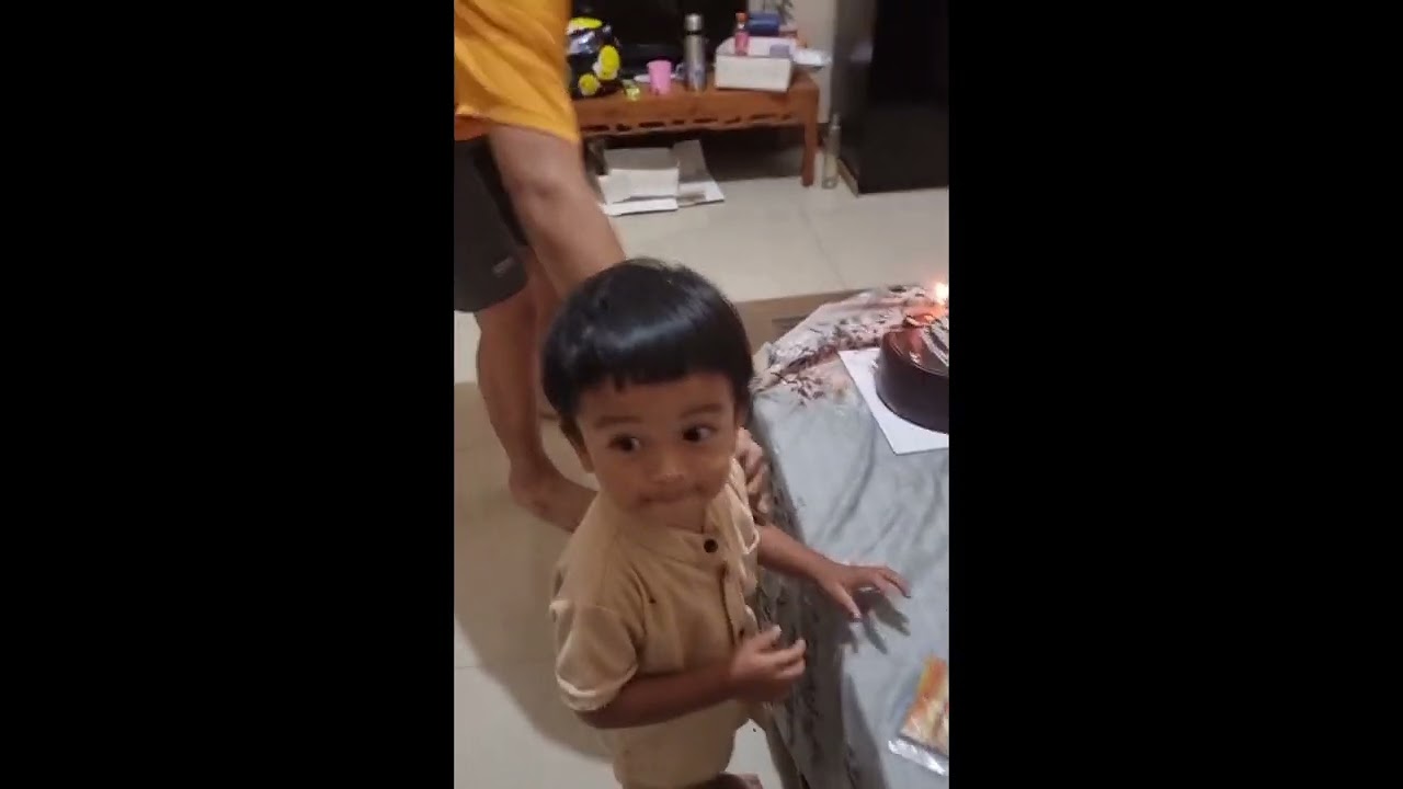 Ulang tahun kaka dan adik ayo kepoin teman² @Adikkakagemes