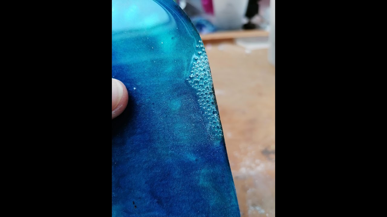 184. Epoxy Resin Hack - What to do, if you have Bubbles on the Surface of your CURED Piece!!!