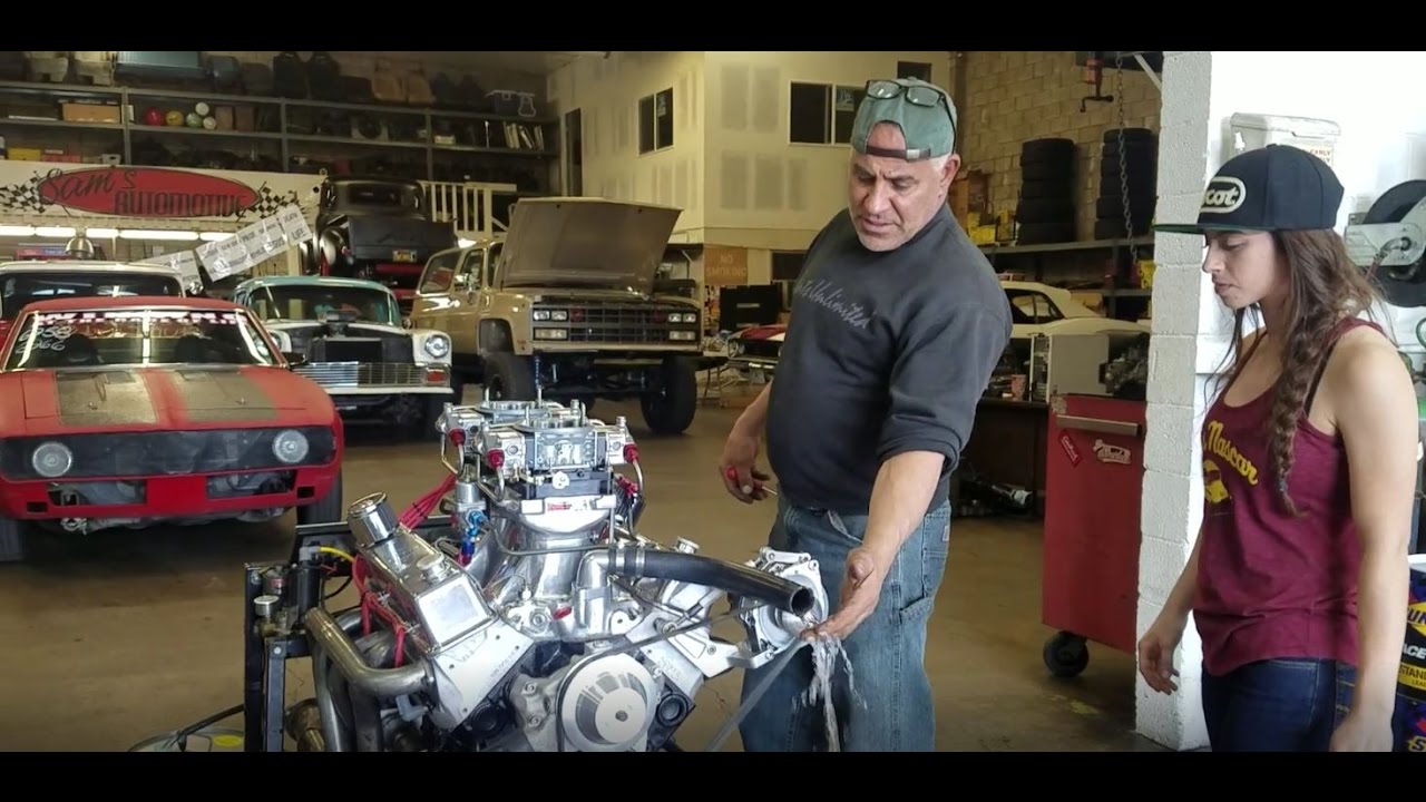 385 Small Block Chevy Engine
