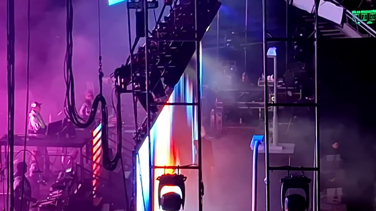 Pet Shop Boys - Love Comes Quickly, Santiago 27 Feb 2026, 