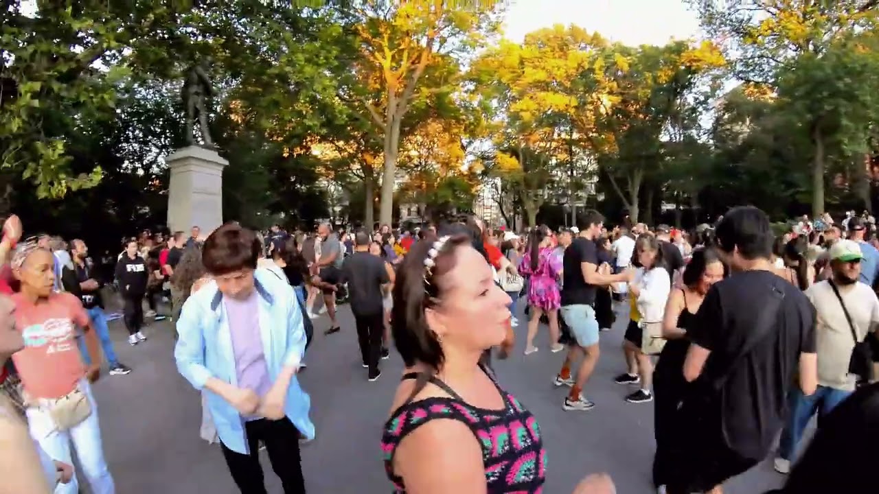 Mi Salsa Dura Baile 🔥 Washington Square Park Live! #nycdance 