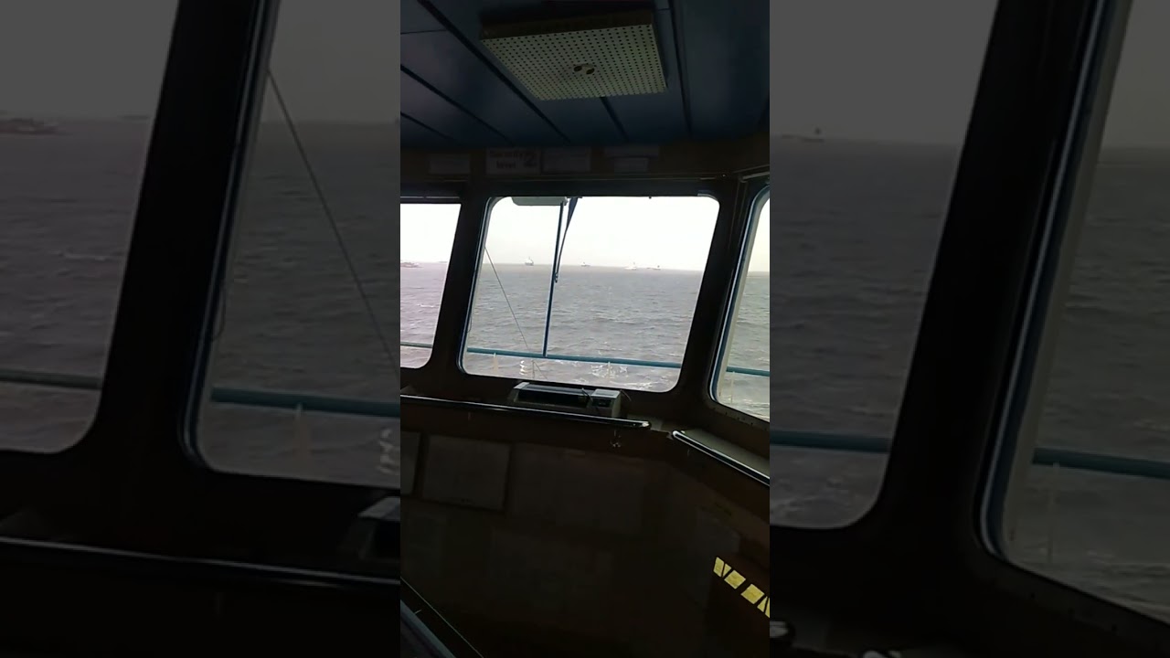 DP-2 Vessel bridge view.