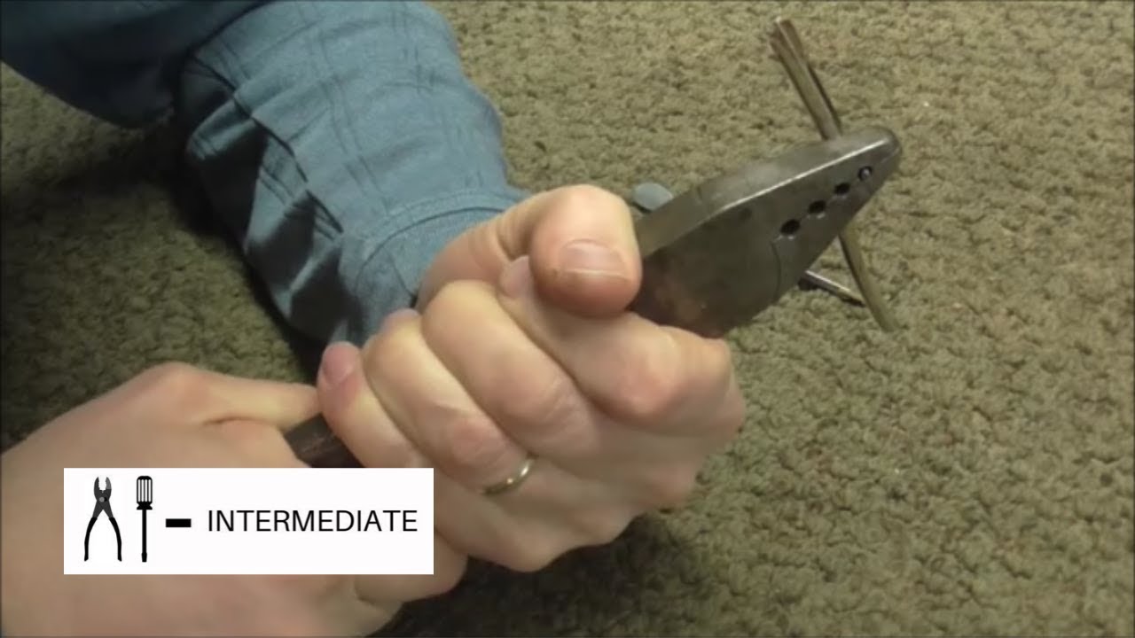 How To Tighten Clarinet Keys and Levers