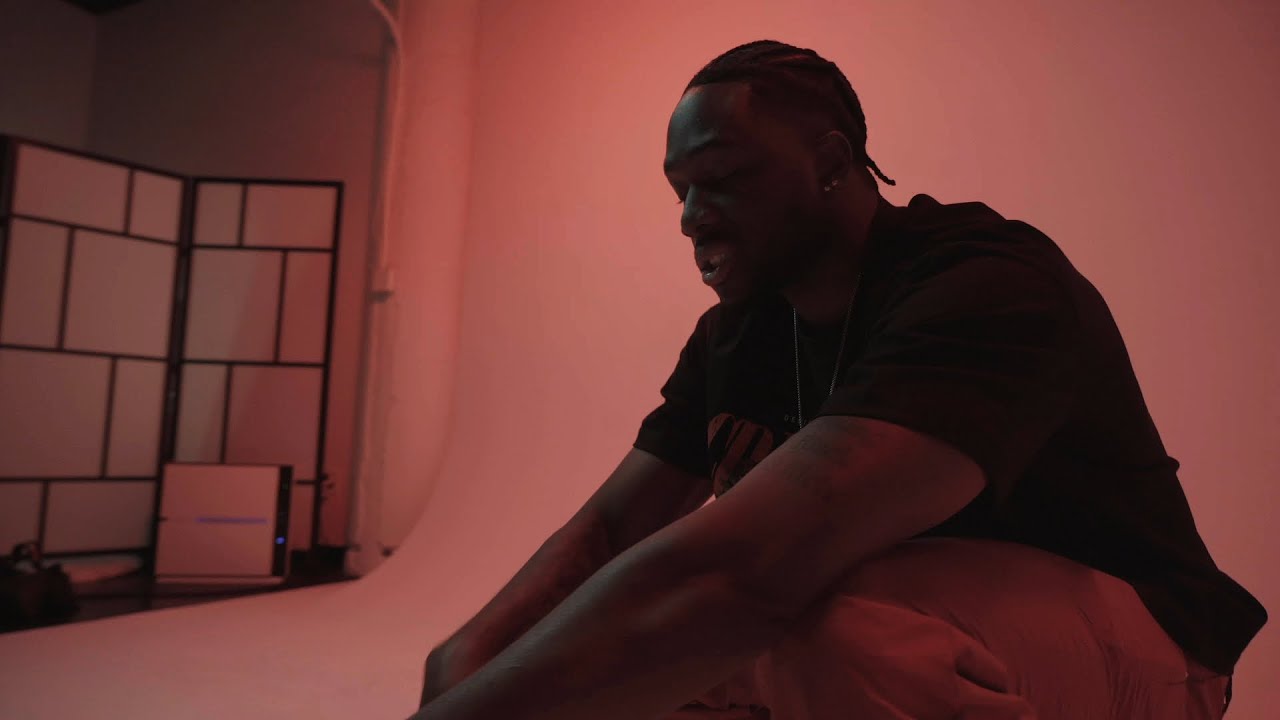 Melly Mike - Ballon D'or (Rock Remix Visualizer)