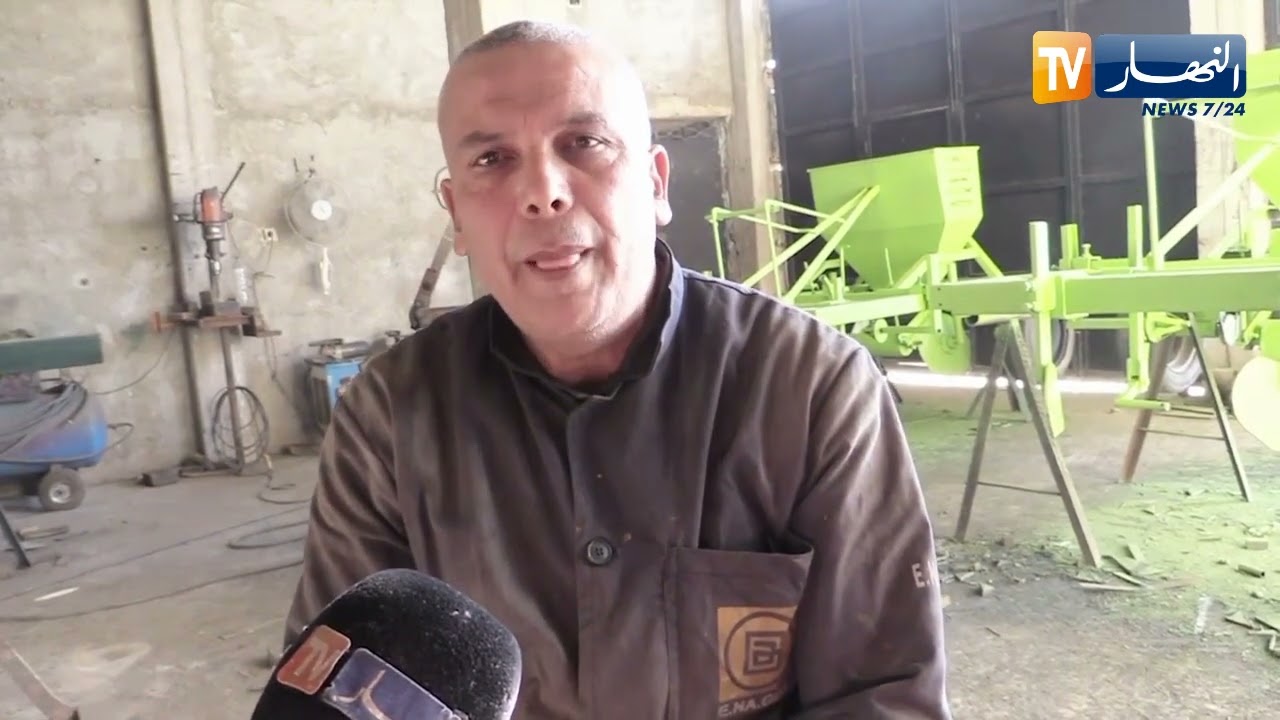 غليزان: غلام الله.. حرفي تلحيم ينجح في تصنيع عالد فلاحي متطور