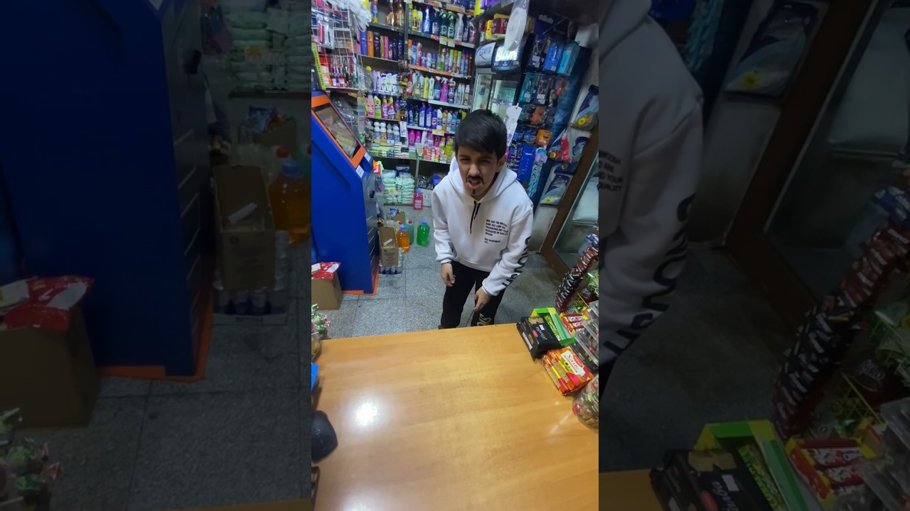 Simi&ccedil; adam tipi😂 #comedy #g&uuml;lmelivideolar #top #azerbaycan #komediya #baku #rek #mezeni #məzəni