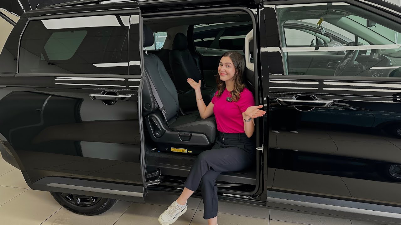 How To Remove Rear Seats In The Kia Carnival - Quick and Easy! (Kia Class)