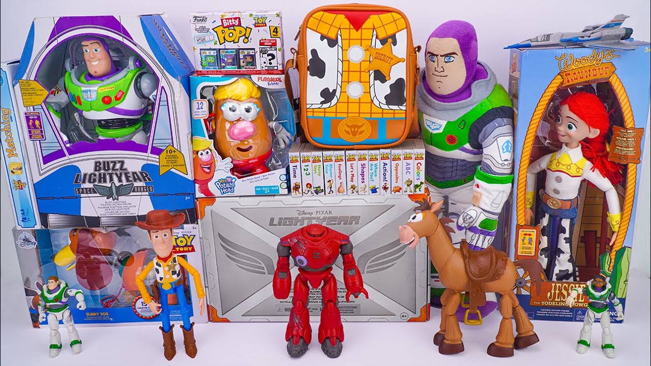 Unboxing Disney Pixar Toy Story toy collection ASMR | Buzz Lightyear Robot