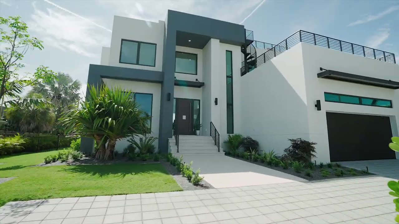 1212 Center Place | Private Beach Access | Sarasota Real Estate
