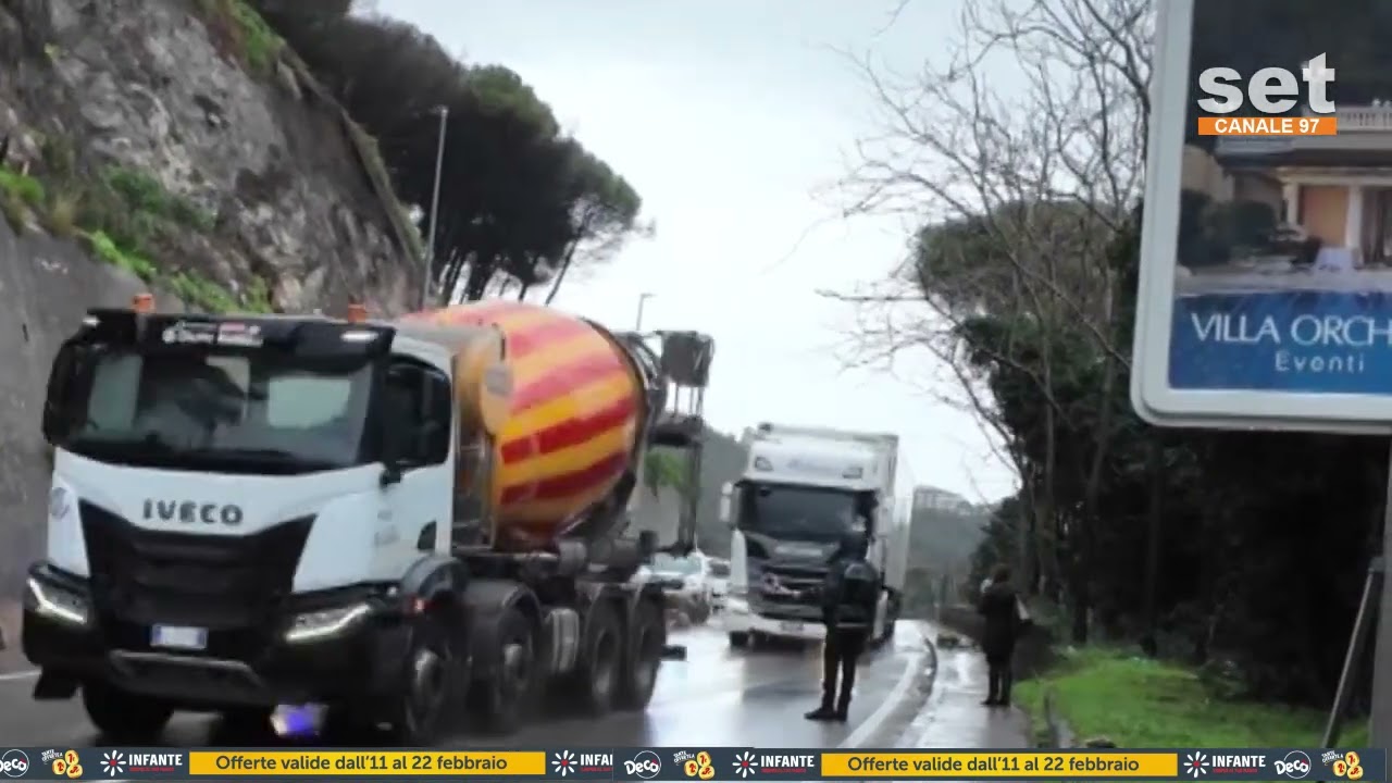 Salerno: frana sul Viadotto Gatto, traffico in tilt