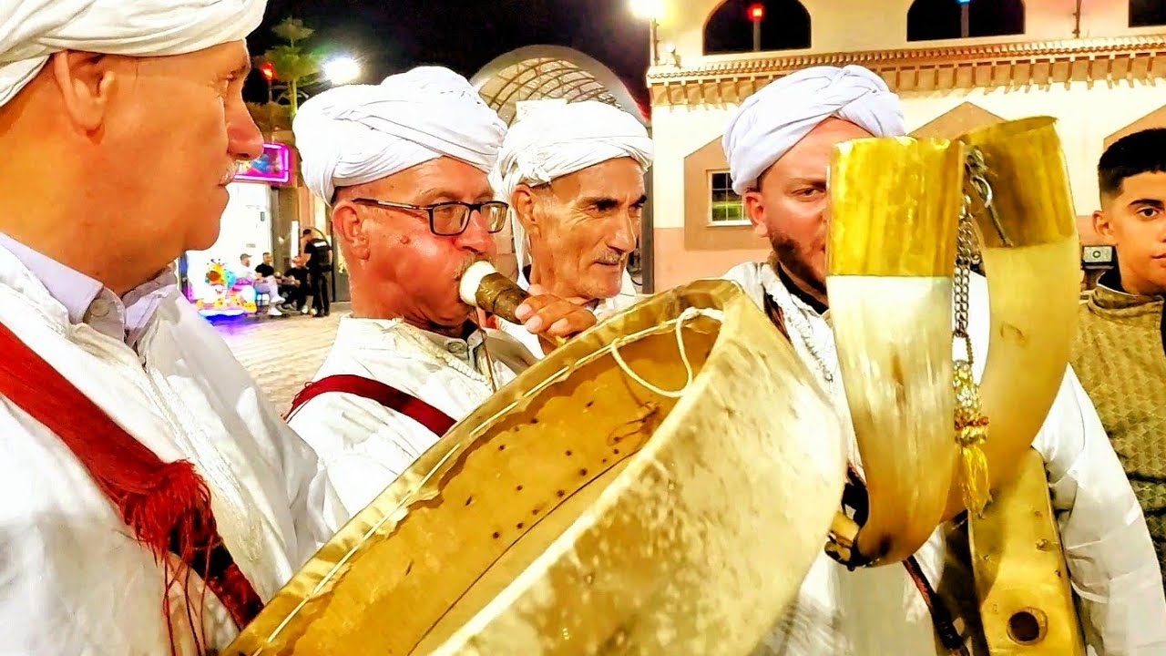CHIKH TAYEB tawwa3 azzamer petit fils de chikh mouh attayeb et son &eacute;l&egrave;ve