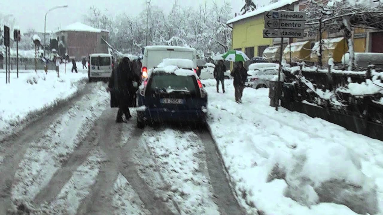 03-02-2012 Neve a Frosinone in via P. da Palestrina e Corso Lazio