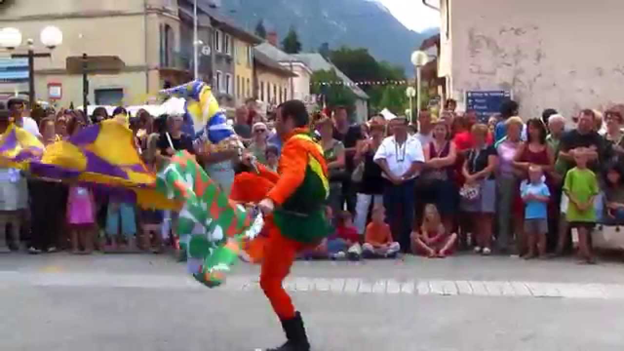 Italian Flag Throwers