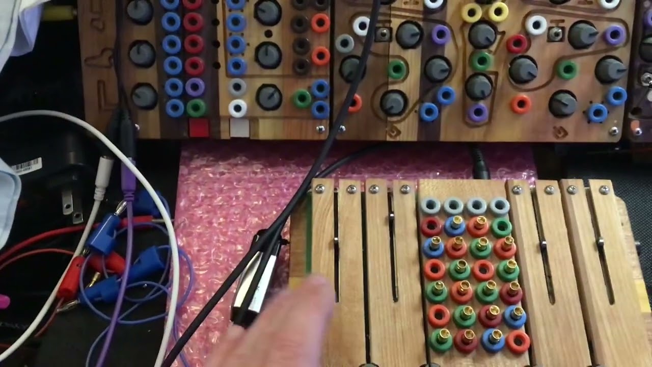 cocoquantus line inputs - stereo - [Both Inputs are Stereo, Tip goes Left, Ring goes Right]